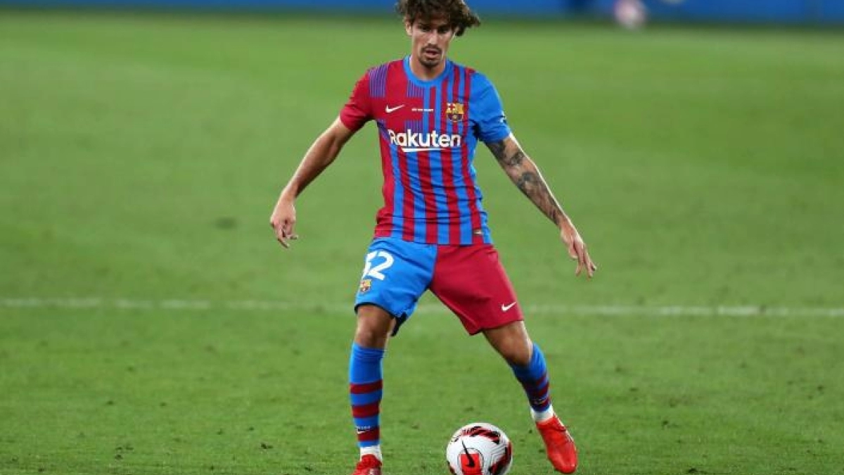 Los 5 equipos que quieren fichar a Alex Collado - Foto: El País