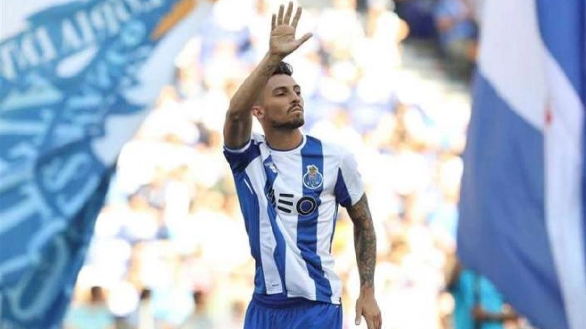 El Oporto ya tiene echado el ojo al sustituto de Alex Telles / Besoccer.com