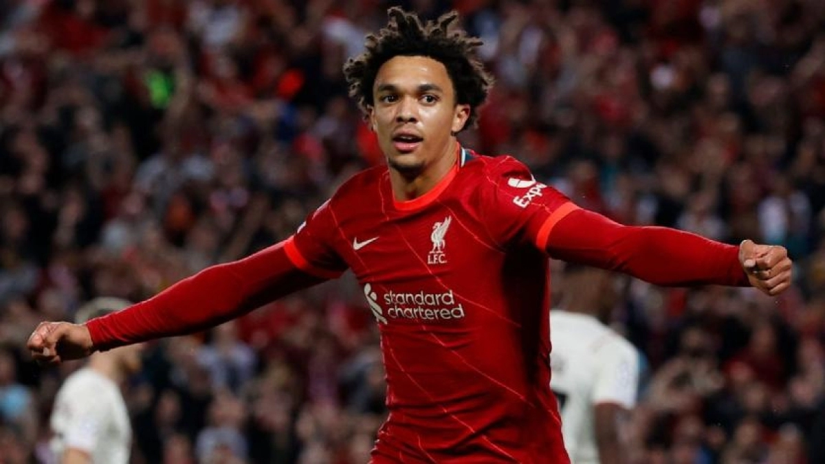 Alexander Arnold lanza un ‘guiño’ al FC Barcelona - Foto: Sport