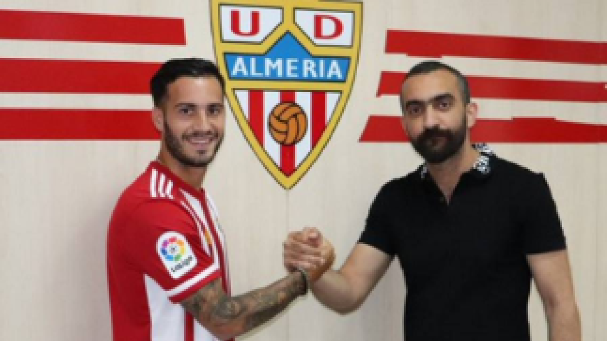 Despropósito en Segunda: el Almería pagará 4 millones por un fichaje "Foto: AS"