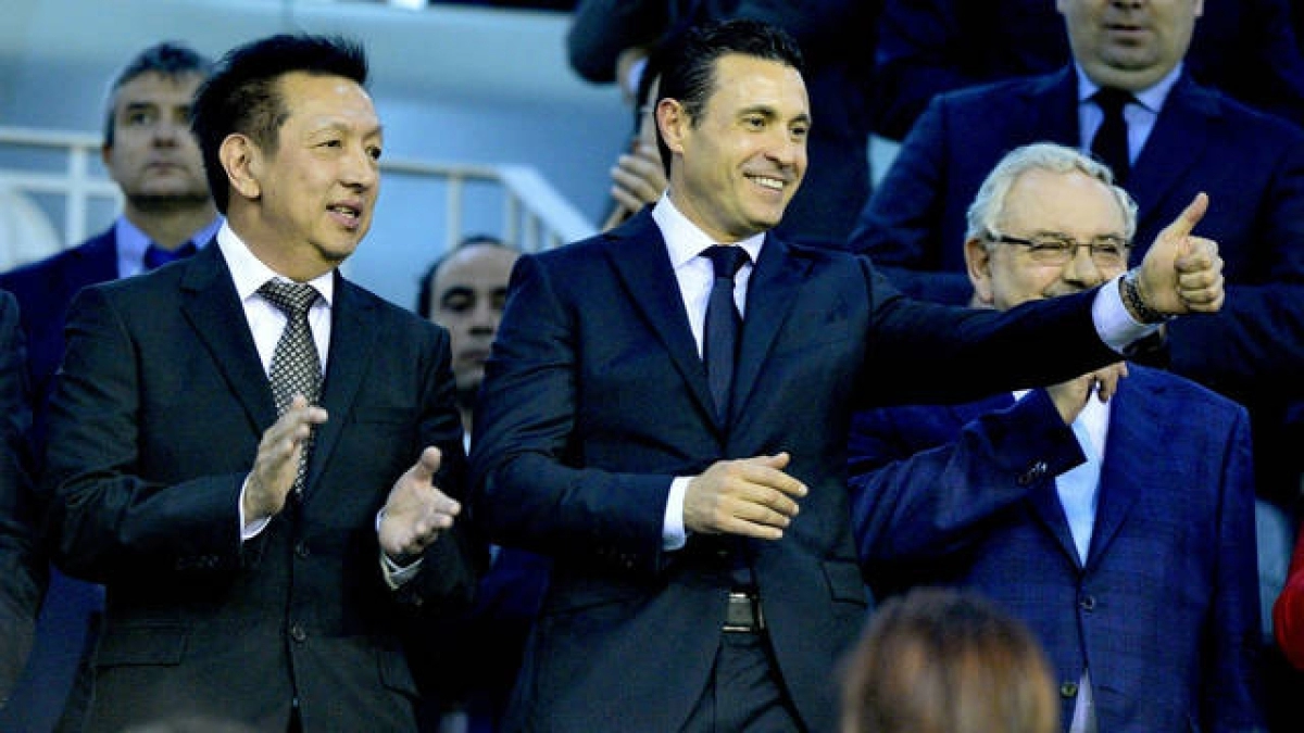 Amadeo Salvo sale en defensa del Valencia por la gestión de Lim