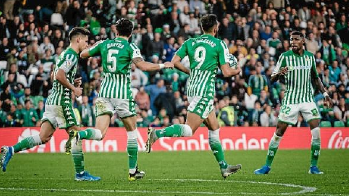 Análisis en el regreso de LaLiga / Un Betis que vaga por el desierto