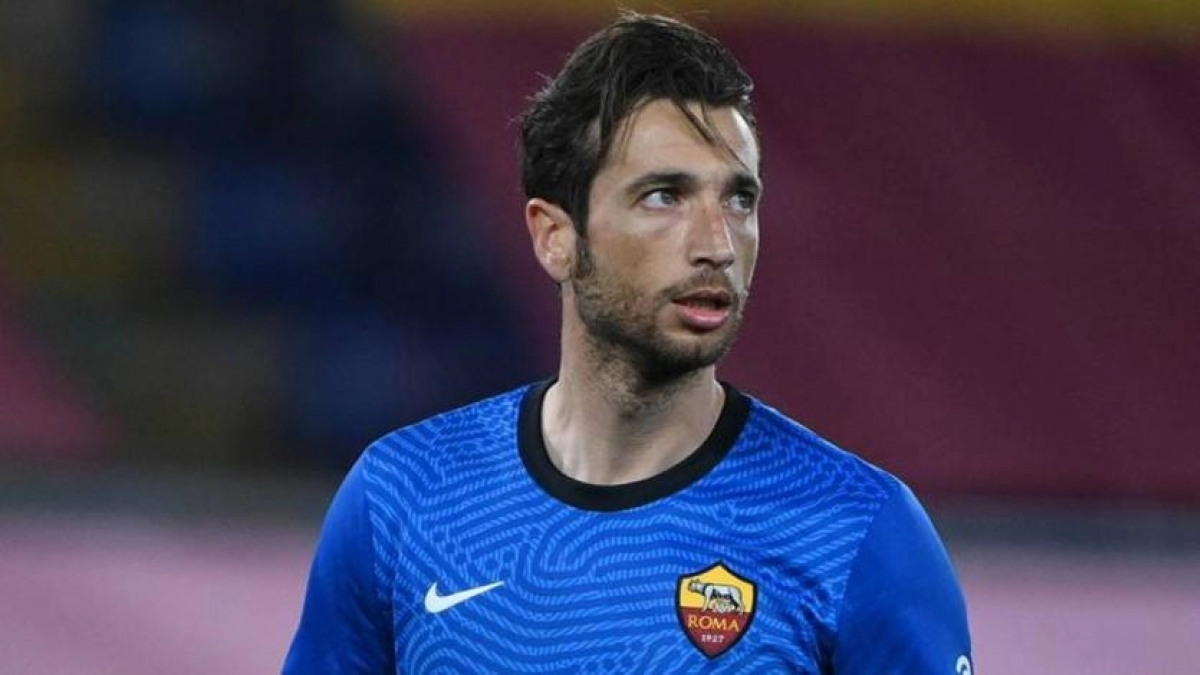 OFICIAL: Antonio Mirante, nuevo jugador del AC Milan
