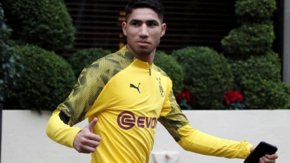 El Chelsea quiere reforzar el lateral