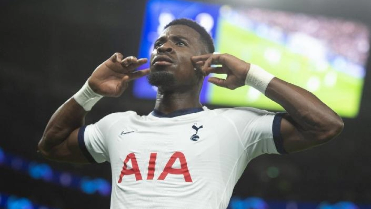 OFICIAL: Serge Aurier, nuevo jugador del Nottingham