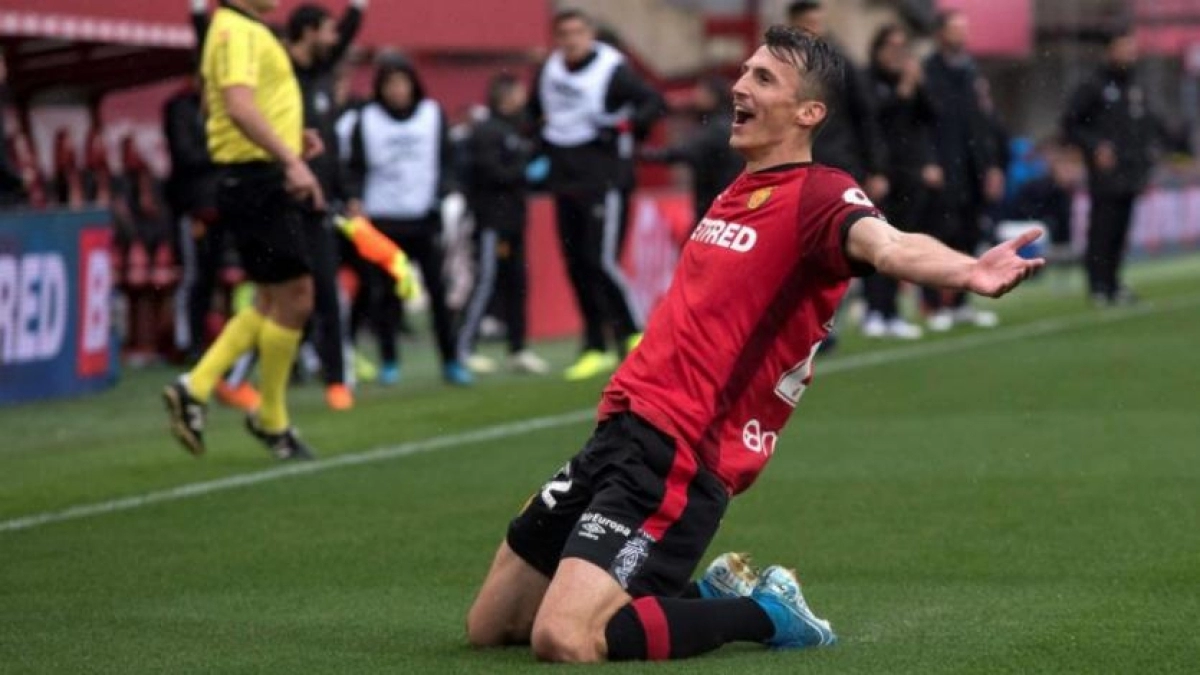Ante Budimir, vinculado con el Barça