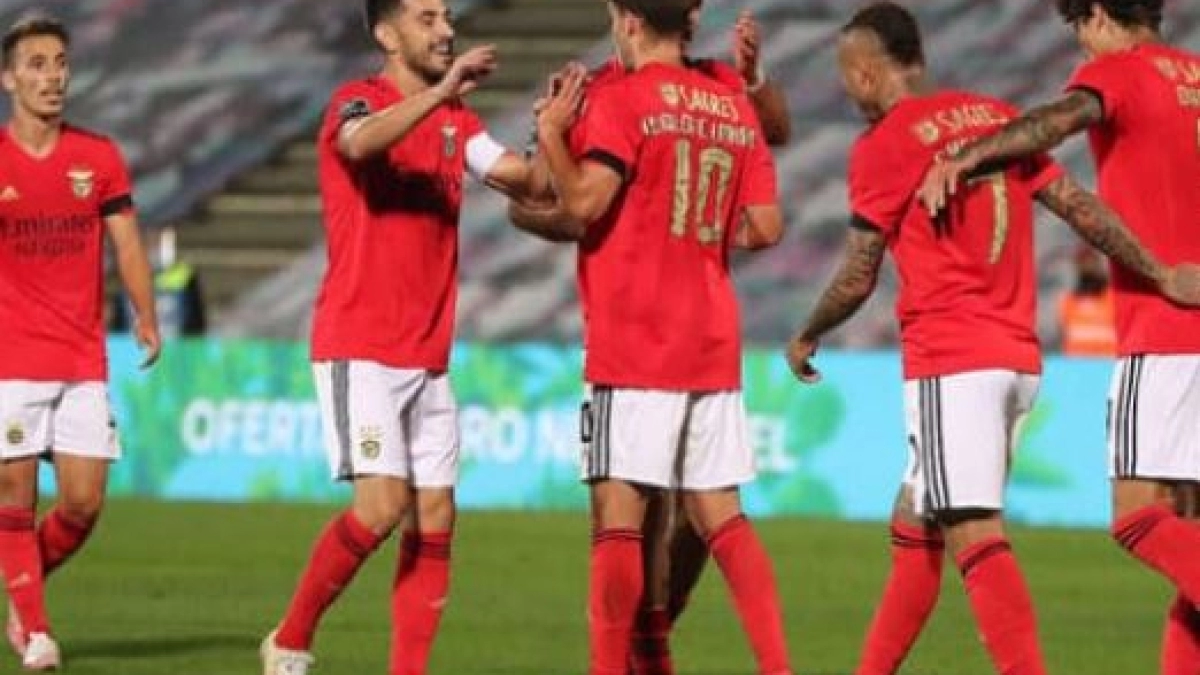 El Benfica quiere llevarse a un talento del Liverpool "Foto: PronosticosFútbol"