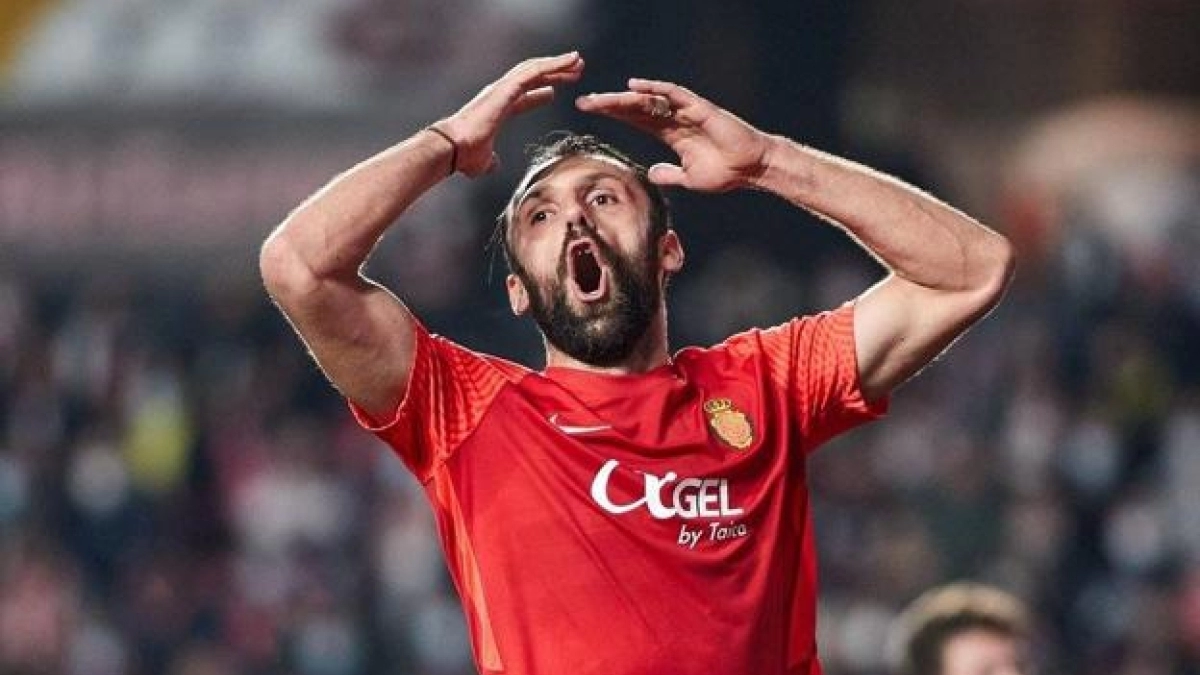 BOMBAZO en la Liga: El Mallorca ficha a Muriqi / Ideal.es