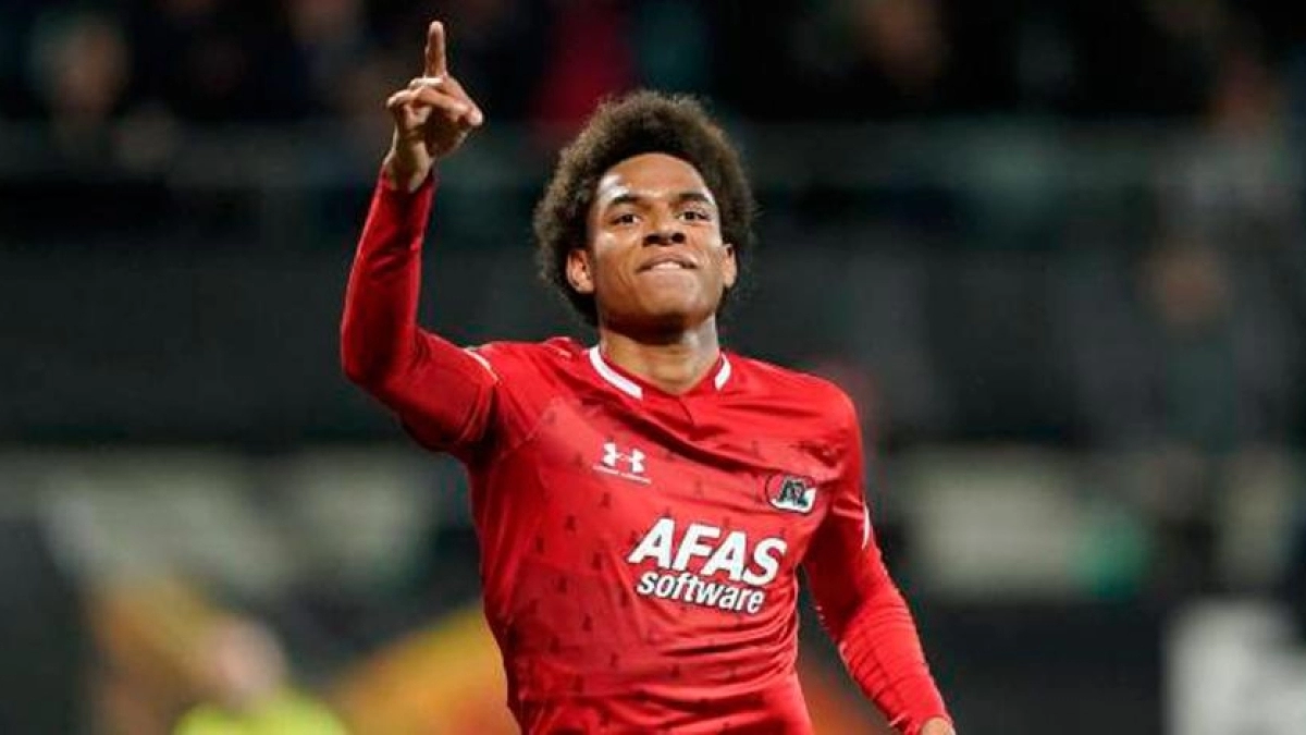 ¿Cómo juega Calvin Stengs? | FOTO: AZ ALKMAAR