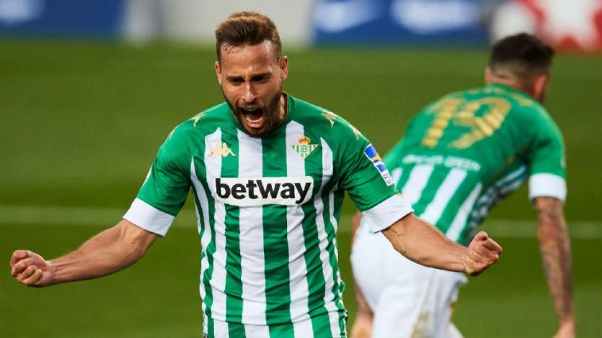 Sergio Canales firmaría un contrato vitalicio con el Real Betis. Foto: Marca