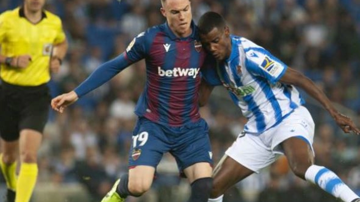 La Real Sociedad avanza el fichaje de Carlos Clerc "Foto: Mundo Levante UD"