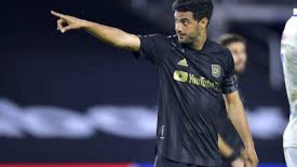 Carlos Vela quiere a un compañero de Selección en la MLS. Foto: Radio Fórmula