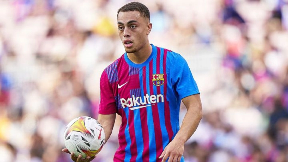 El Chelsea insiste en el fichaje de Sergiño Dest