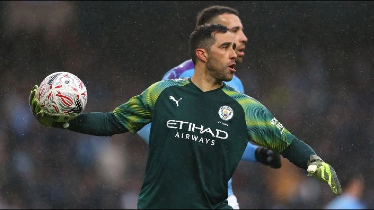 Claudio Bravo podría regresar a Chile.