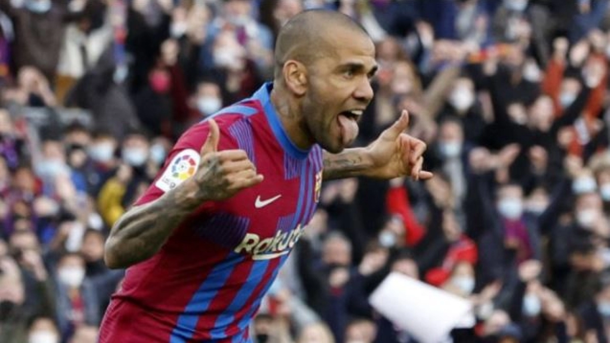 El rol de Dani Alves en el Barça de Xavi Hernández