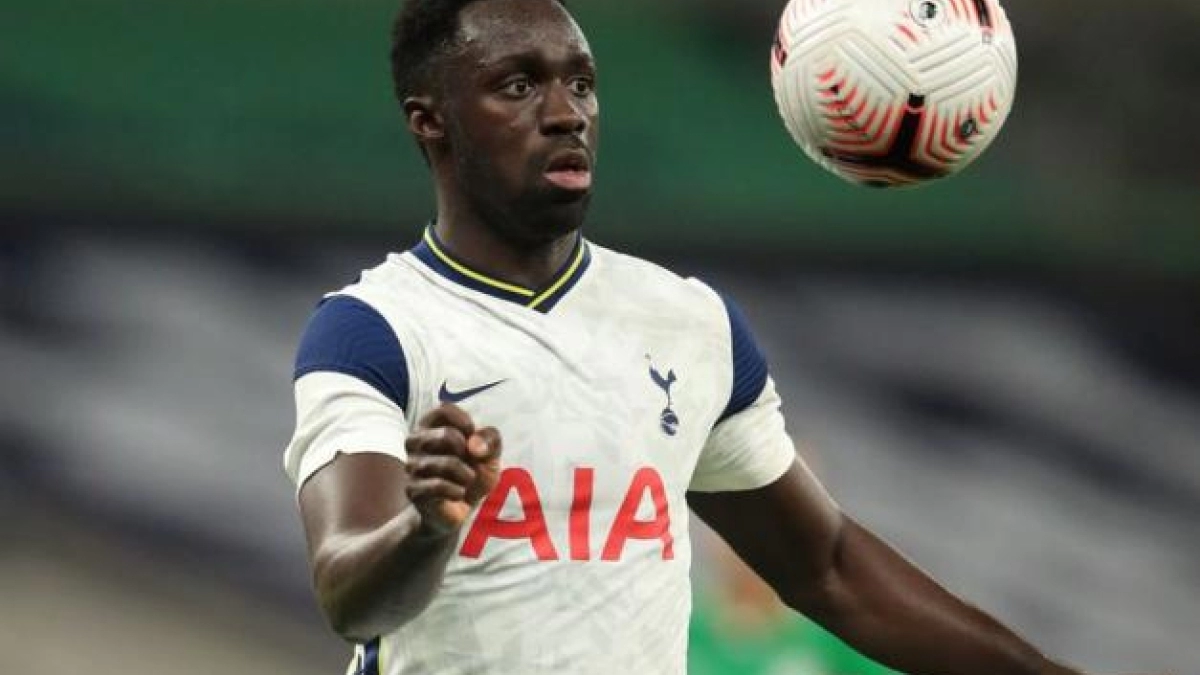 El Tottenham pone a la venta a Davinson Sánchez