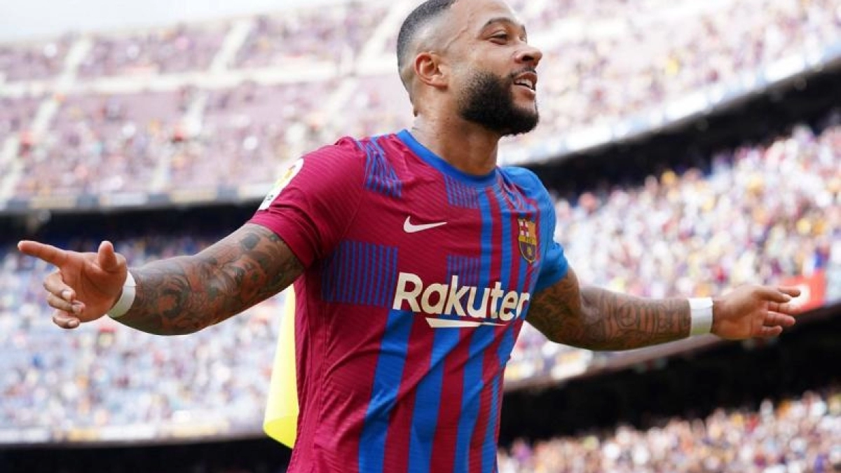 La fecha límite que tiene Barcelona para fichar a Memphis Depay