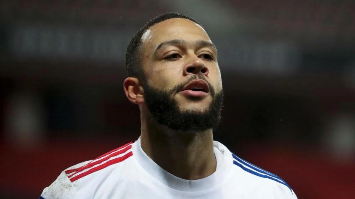 La Juventus se convierte en el nuevo rival del Barça por Depay