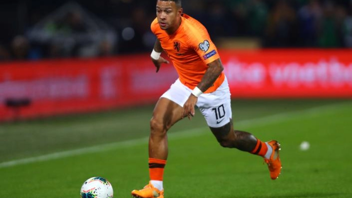 El plan del Milan para fichar a Memphis Depay antes que el Barça