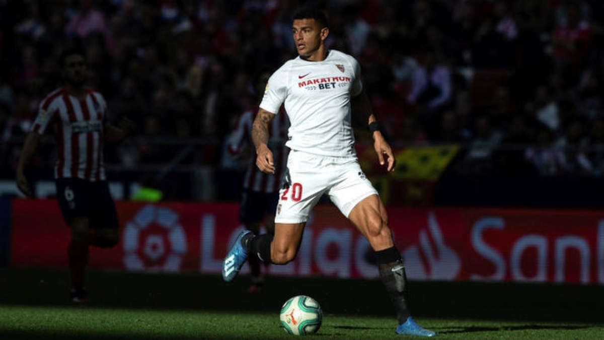 Diego Carlos es la fórmula para que Monchi vuelva a sacar la varita. Foto: Marca