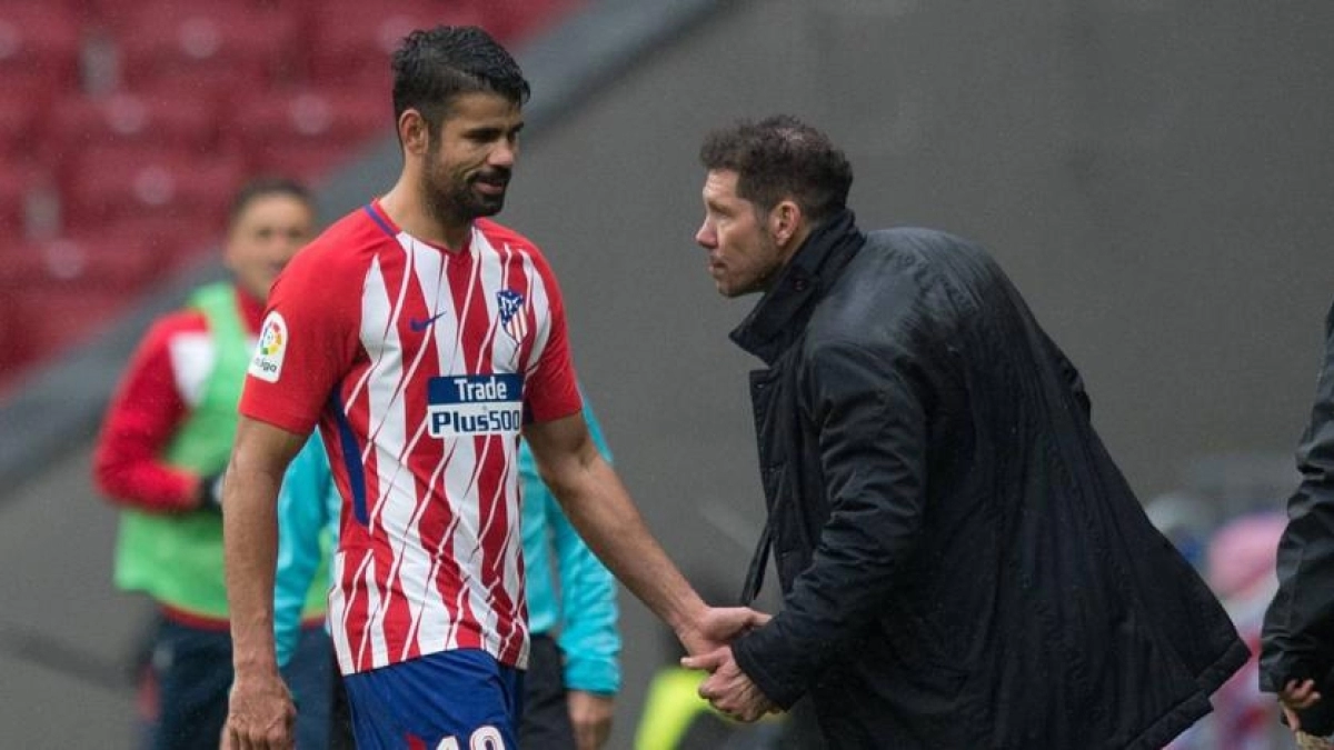 Simeone enseña la puerta de salida a Diego Costa. Foto: AP