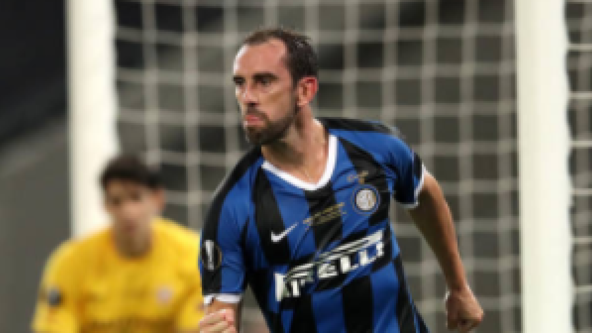 "Diego Godín, a punto de fichar por el Cagliari. Foto: Getty Images"