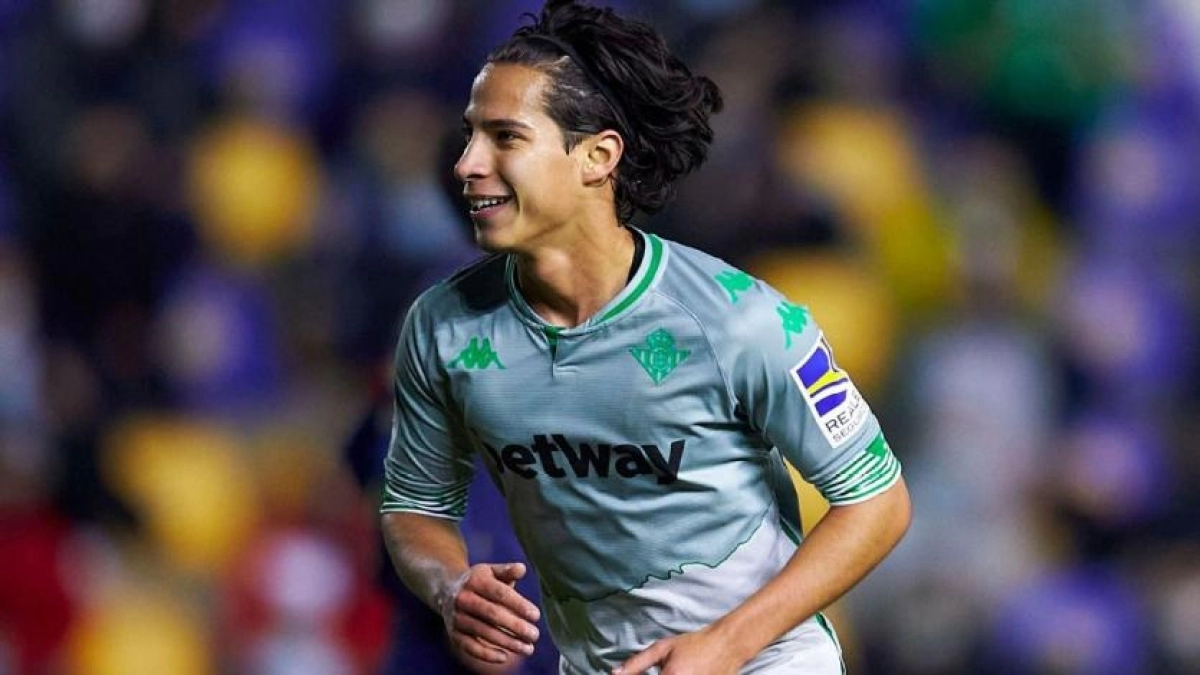 Lainez vuelve a tener opciones de salir del Betis en enero. Foto: espndeportes.espn.com