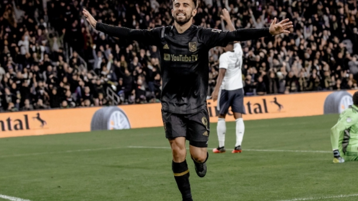 Diego Rossi llama a la puerta de Europa desde la MLS