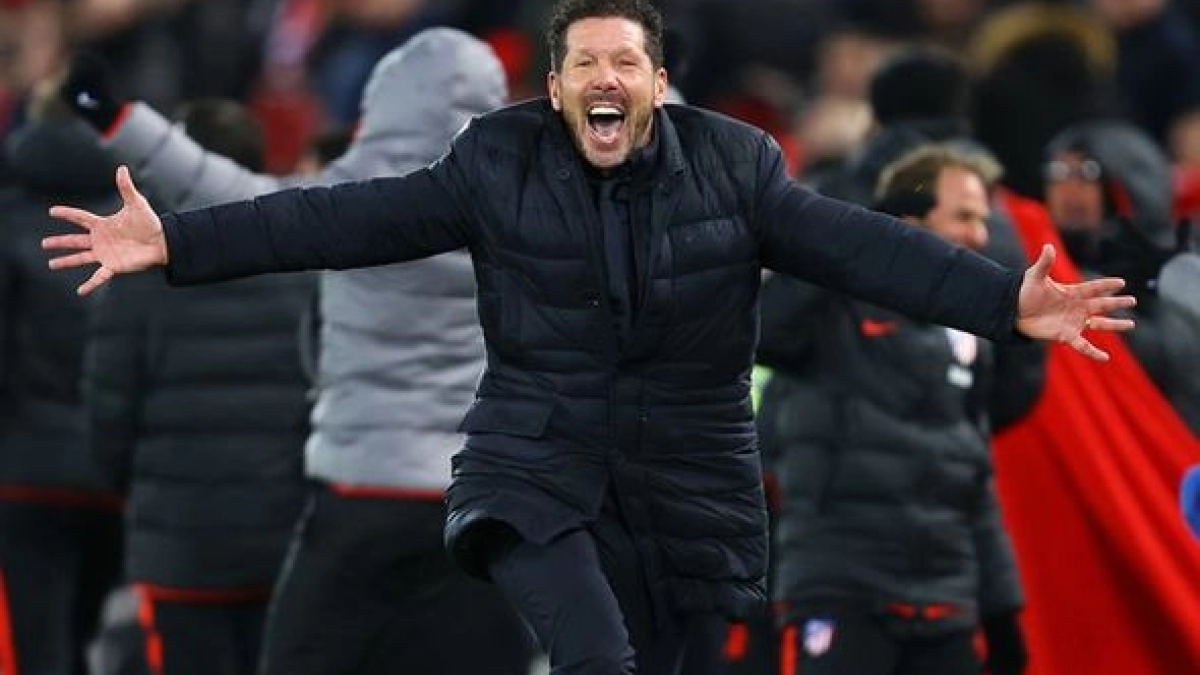 Cinco delanteros que mejorarían a Diego Costa en el Atlético / Express.co.uk