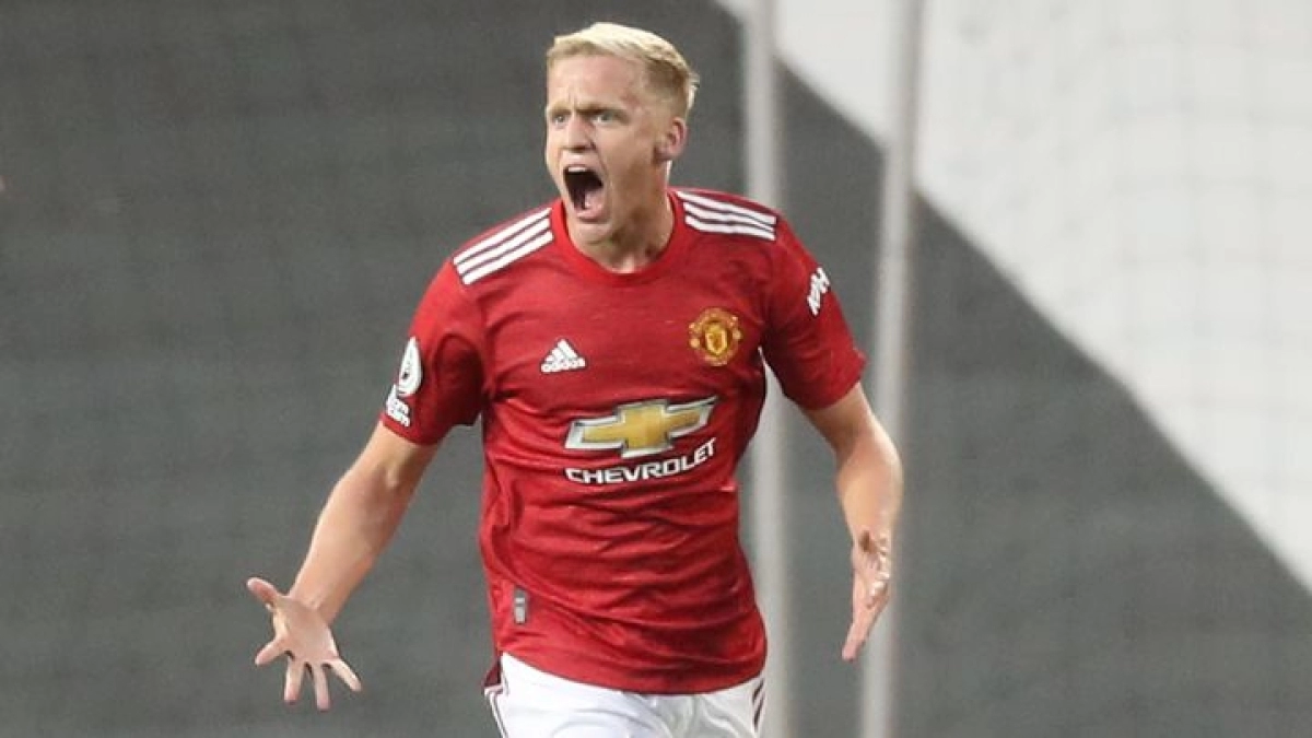 Donny van de Beek no ha tenido una buena temporada en Inglaterra. Foto: Getty