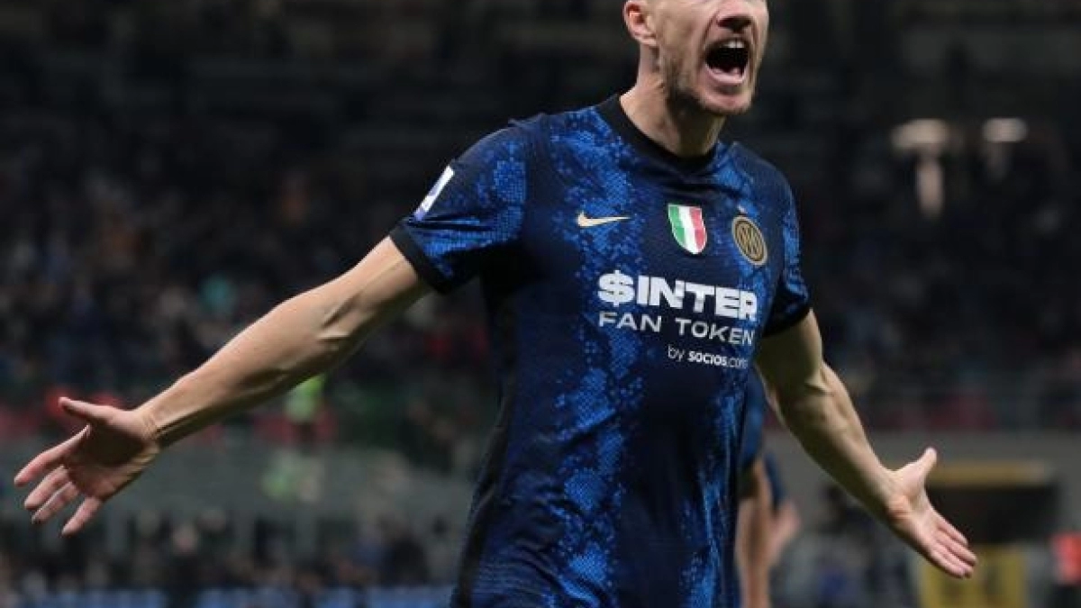 Dzeko, ¿de regreso a la Premier? / Inter.it