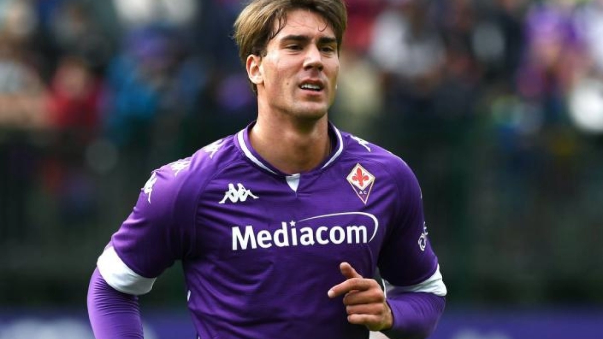 Dusan Vlahovic rechaza al proyecto del Arsenal y la Juve ofrece 7 'kilos'