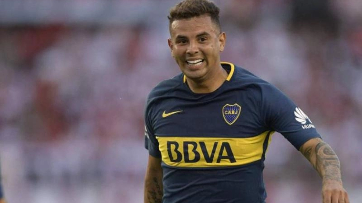 Boca no descarta rescindir el contrato de Cardona