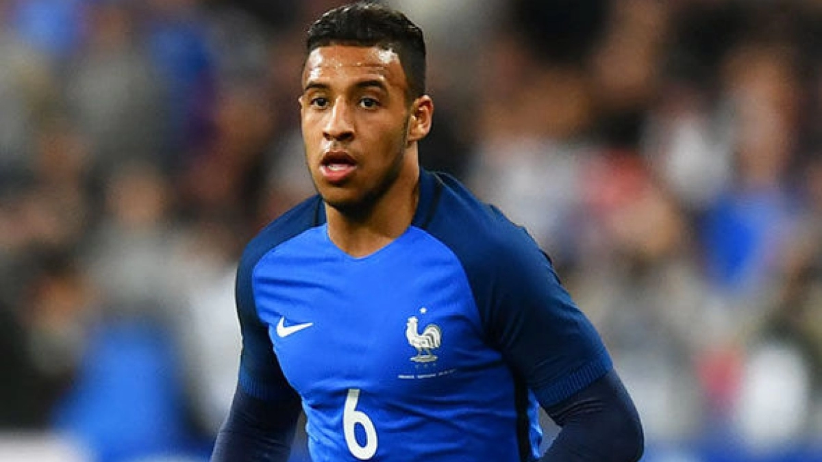 El Bayern se plantea la venta de Tolisso / Express.co.uk