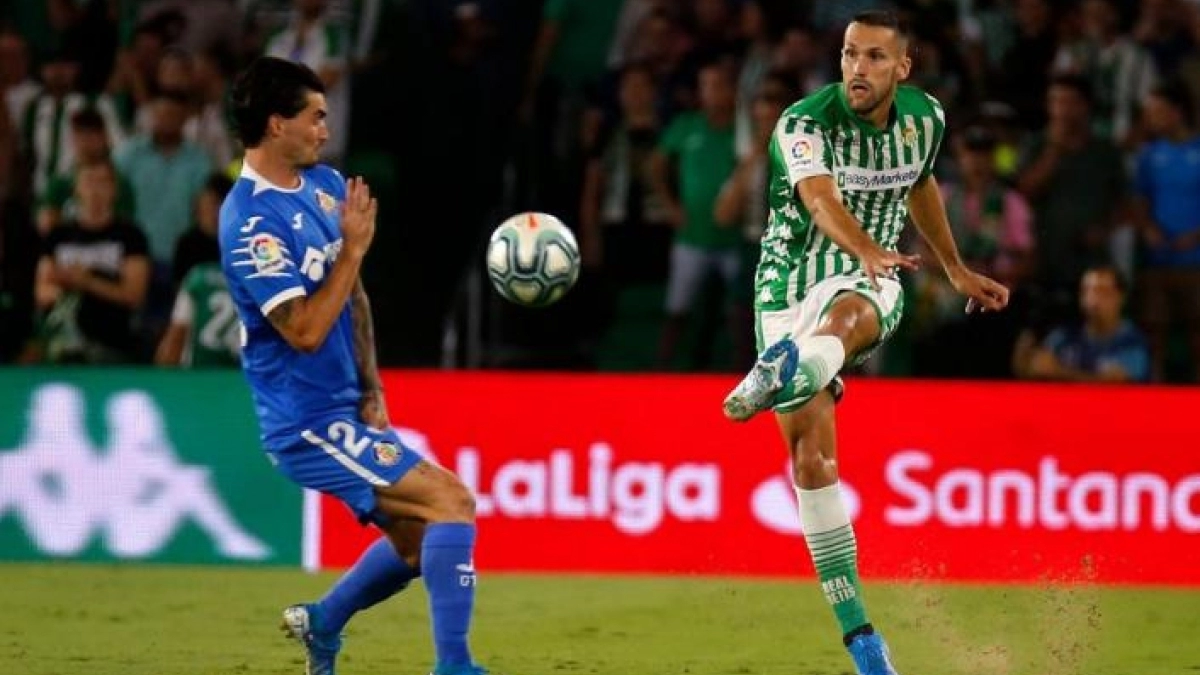 El Betis lucha por retener a Pedraza / Besoccer.com