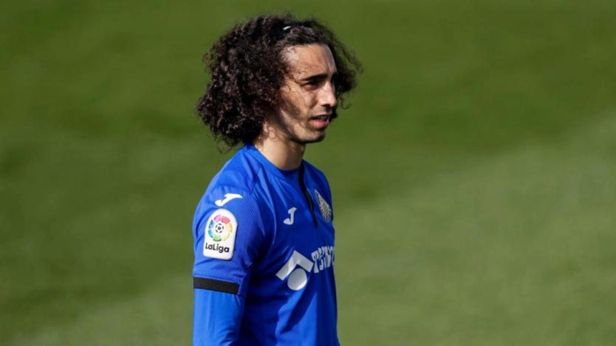 El Brighton paga la cláusula de Cucurella / Cadenaser.com