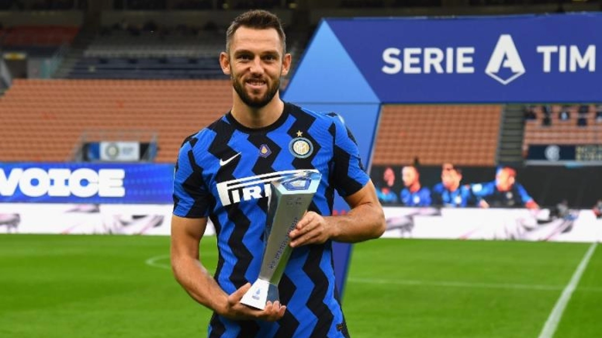 El Inter pone un precio muy asumible a De Vrij / Inter.it