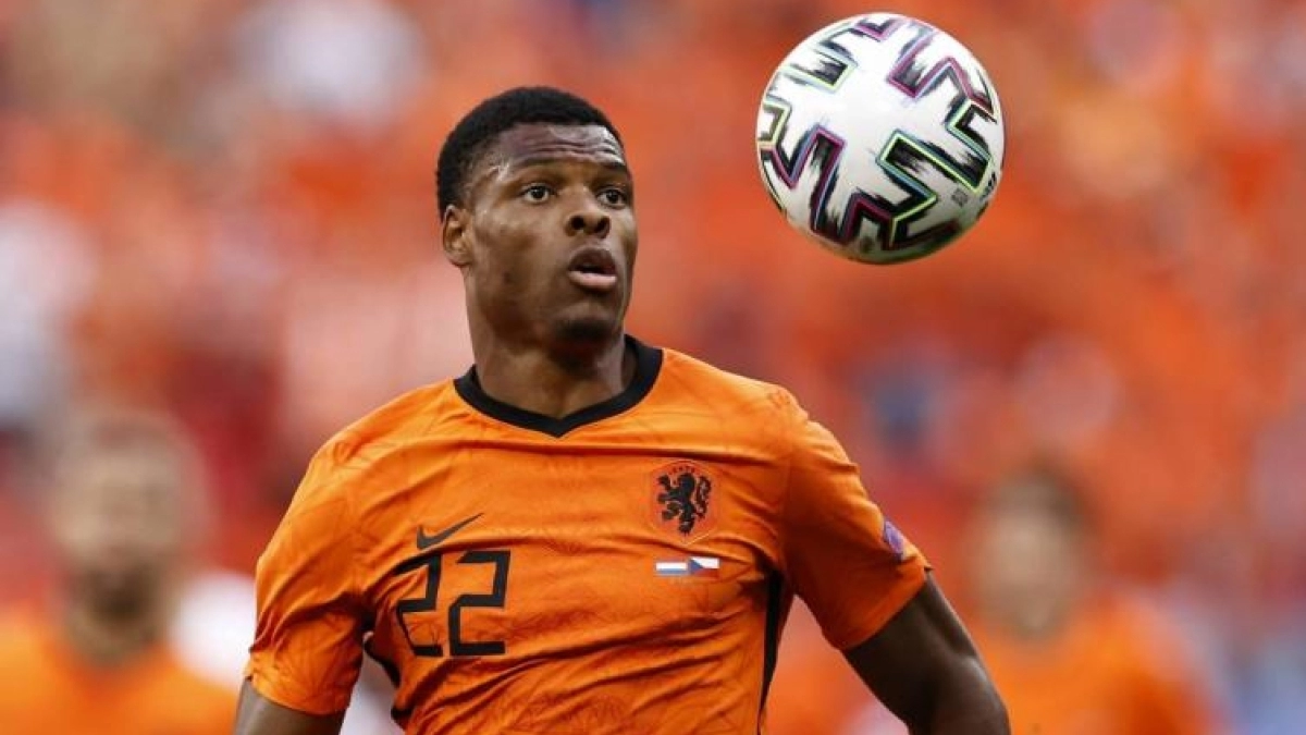El Inter sube su oferta por Dumfries / SoyCalcio.com