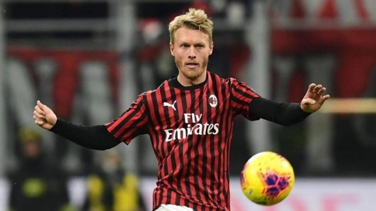 El Milán busca sustituto para Simon Kjaer en Inglaterra / Besoccer.com