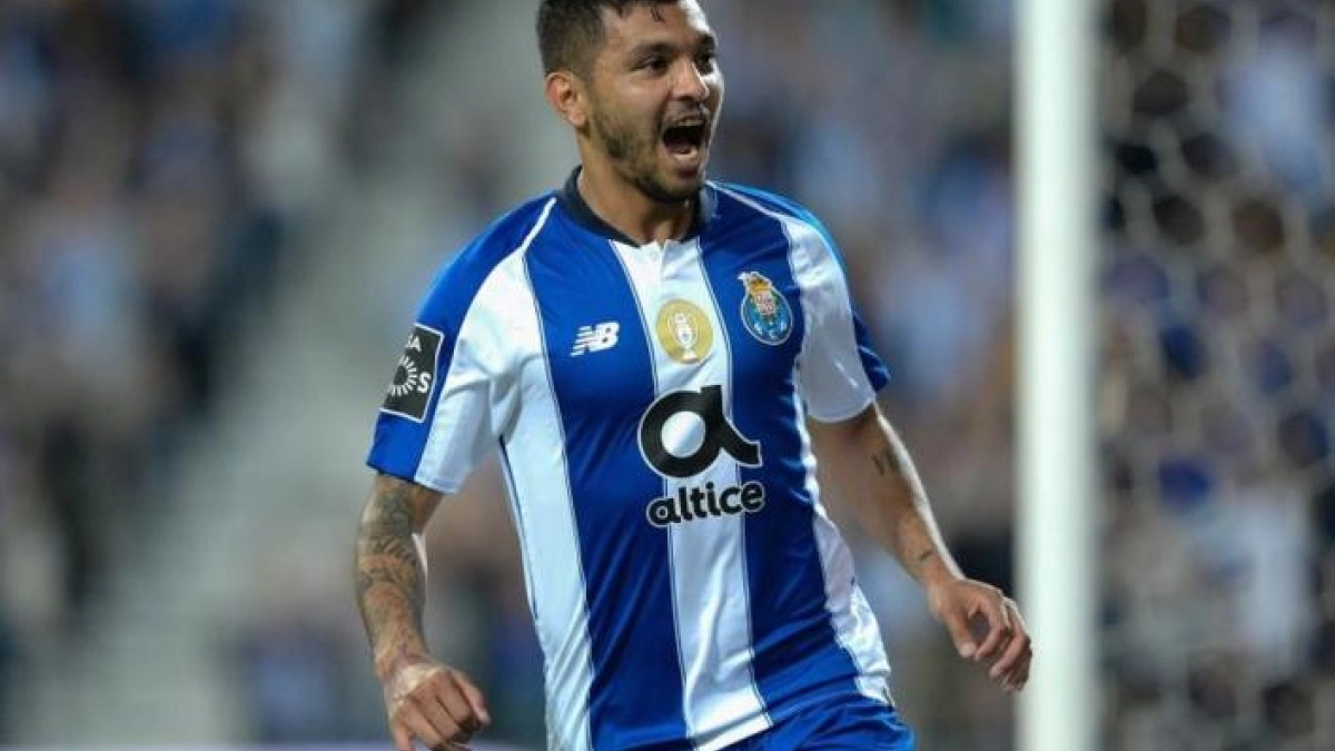 El Oporto intenta retener a Tecatito / Besoccer.com