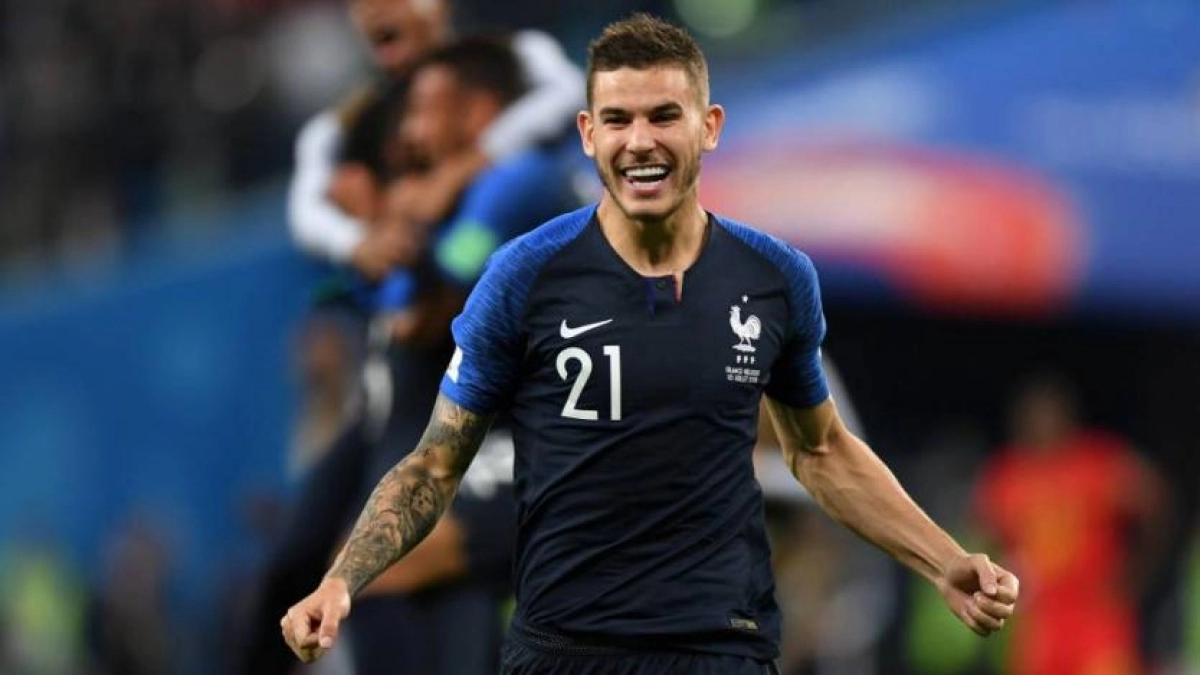 El Real Madrid se interesa en el fichaje de Lucas Hernández / Elpais.com
