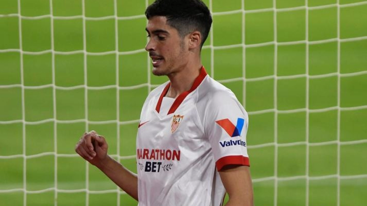 El Sevilla pone precio a Carlos Fernández / Eldesmarque.com