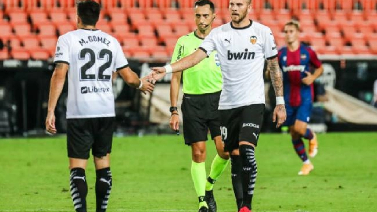 El Valencia está muy satisfecho con Uros Racic / Plazadeportiva.com