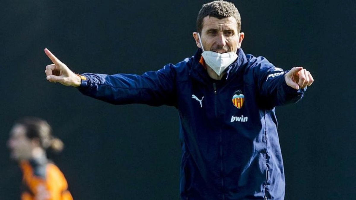 El Valencia ya busca entrenador / Levante-EMW