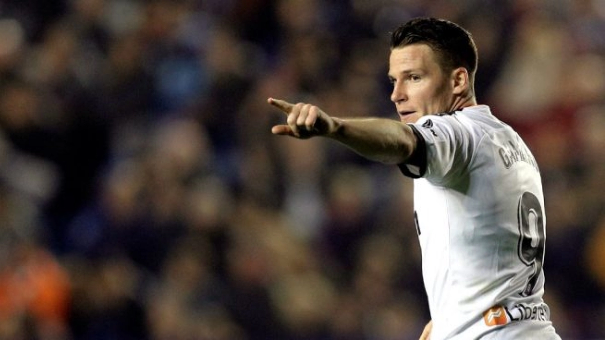El Valencia ya escucha ofertas por Gameiro / Okdiario.com