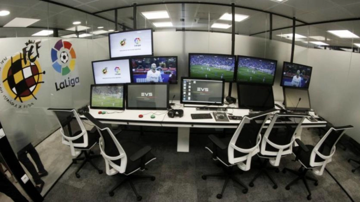 Polémica con el VAR en LaLiga, y con razón - Foto: Marca