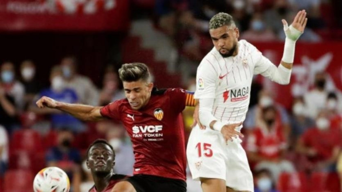 El intercambio que le propone el Arsenal al Sevilla por En-Nesyri