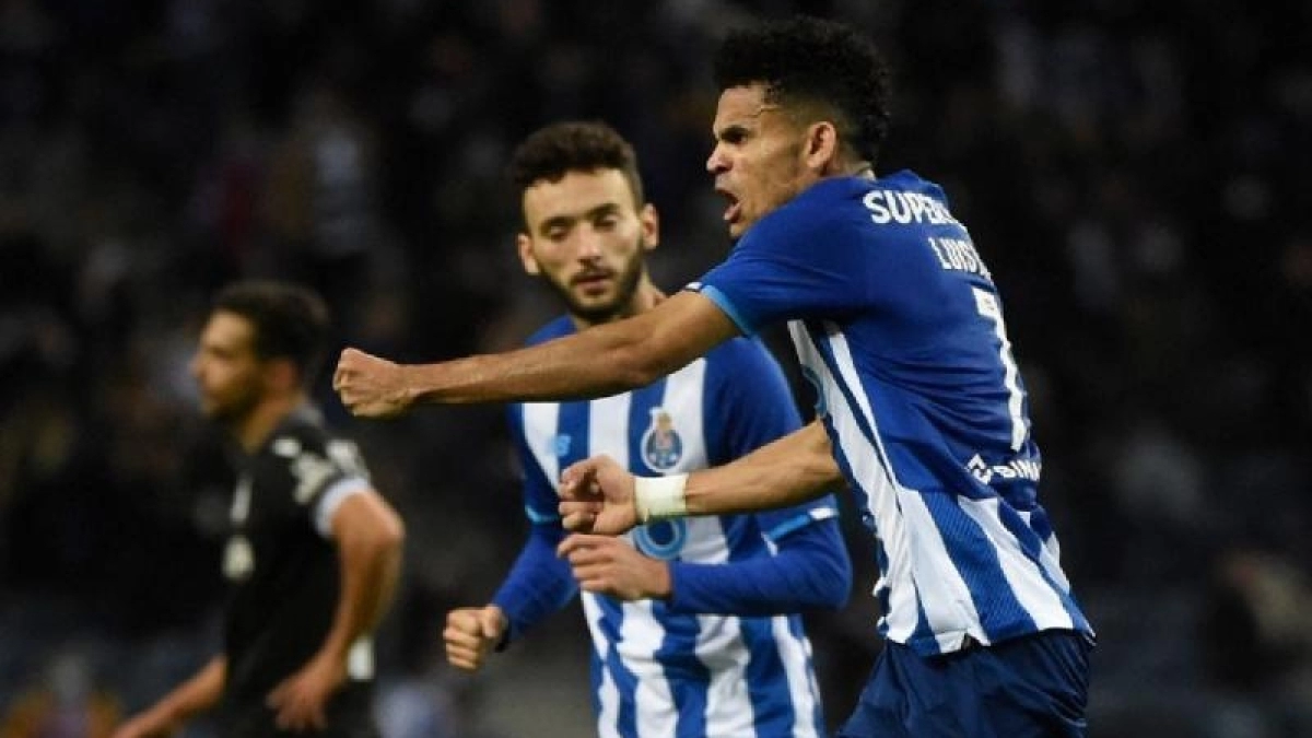 El Manchester City se une a la puja por Luis Díaz