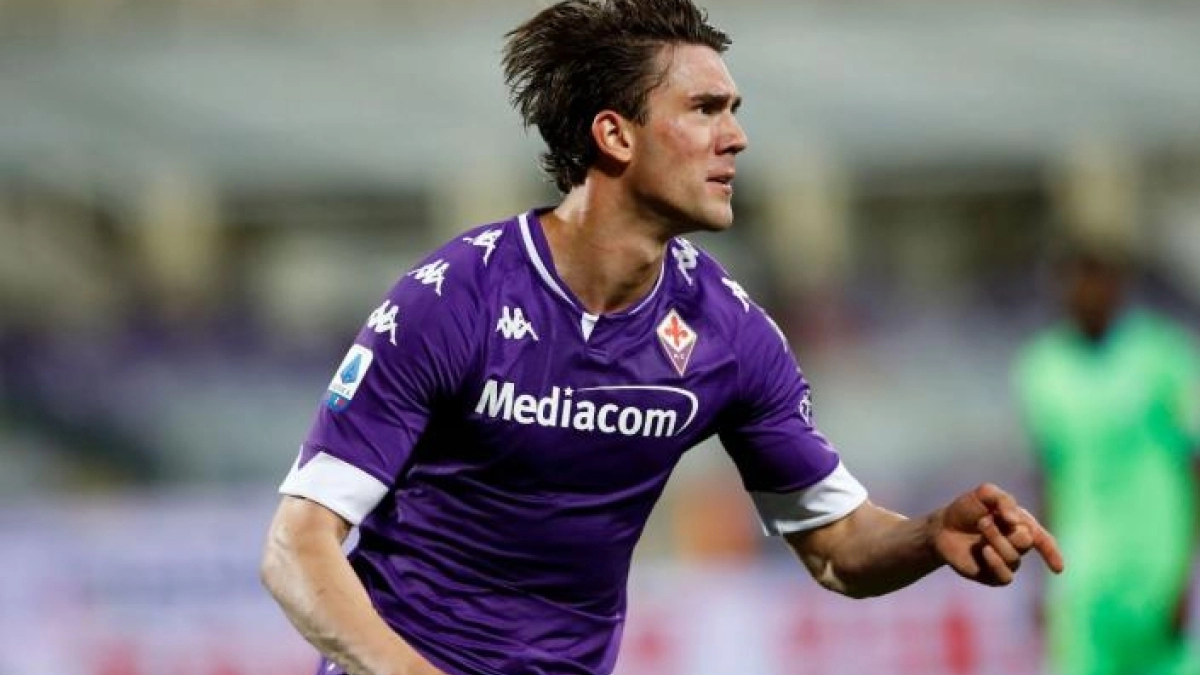 El Newcastle United se mete en la puja por Dusan Vlahovic