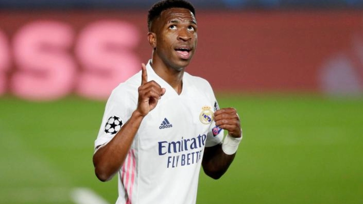 La explosión definitiva de un Vinicius que lidera al Madrid